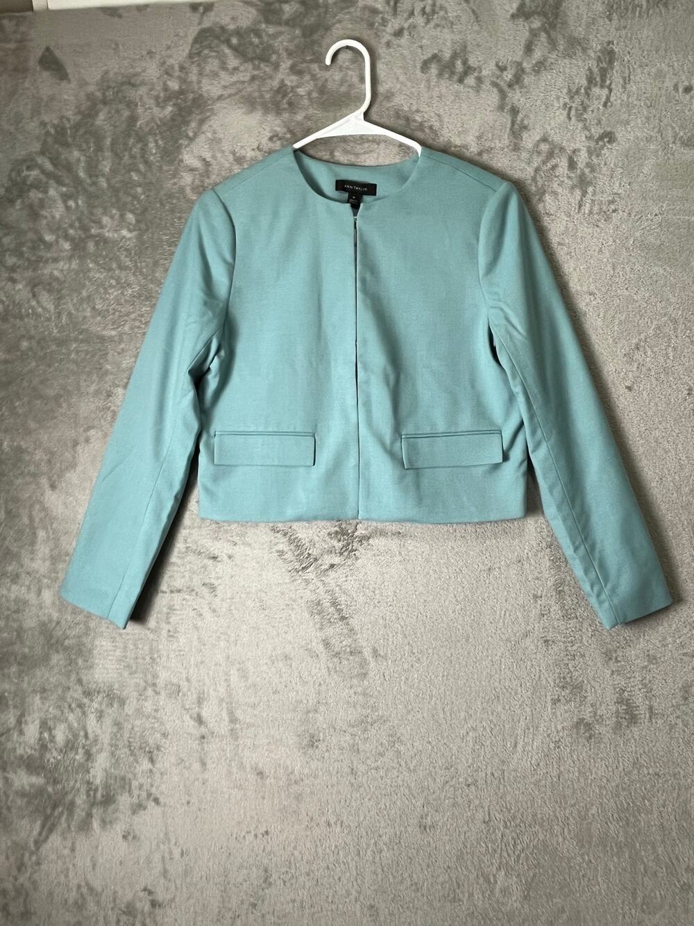 Ann Taylor Collarless Cropped Blazer Jacket Zip Front Minimalist Office 0P New